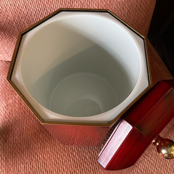 Antique Red Octagon Ice Bucket with Lid - Picture 3 of 7